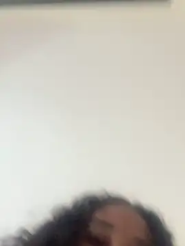 BunnyYT Adlı Modelin Canlı Sohbet Odası