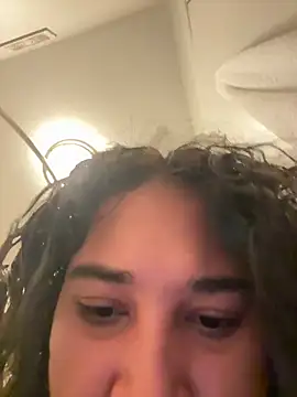 BunnyYT Adlı Modelin Canlı Sohbet Odası