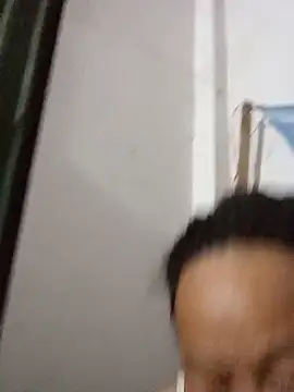 heesuu11 élő chatszobája