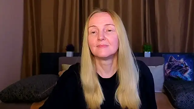 Bella_soulmate's Live Chat Room