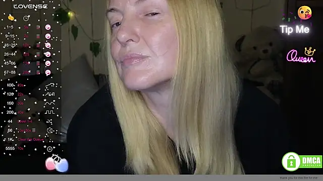 Bella_soulmate's Live Chat Room