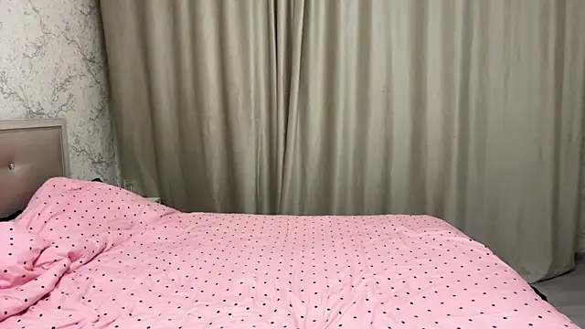 ห้องแชทสดของ kishagrayone