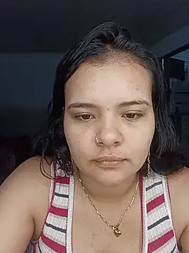 Živá chatovací místnost Emily_Rouse23