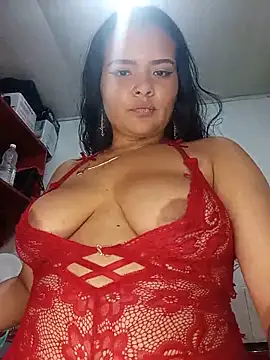 Emily_Rouse23 Adlı Modelin Canlı Sohbet Odası