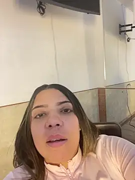 Sala de chat ao vivo de AdaPink_