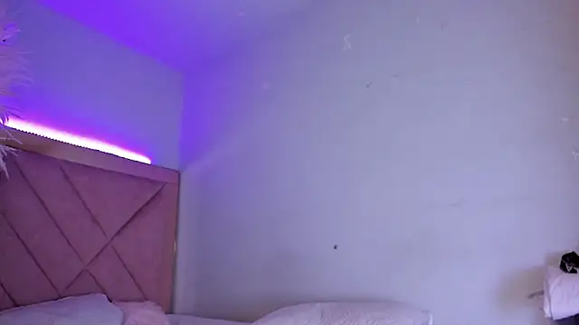Alanah_connory 现场聊天室