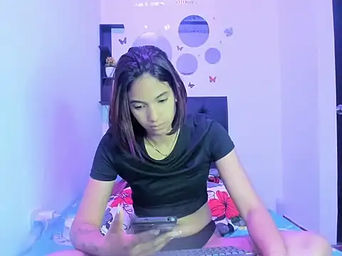 غرفة دردشة sapphire_brown20 المباشرة