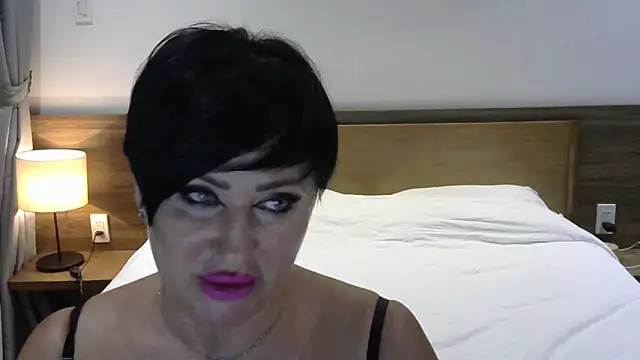 Kleotempt – Naživo XXX chat