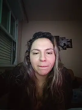 Živá chatovací místnost KouklaHot