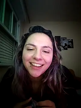 Sala de chat en directo de KouklaHot