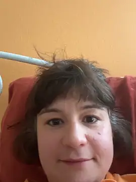 Elena_is чат на живо