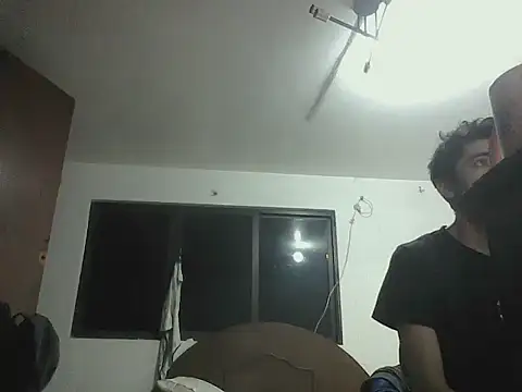 _iluvatar_ Cameră chat live
