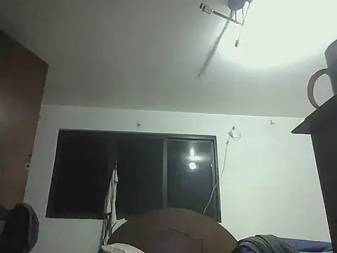 _iluvatar_ Cameră chat live