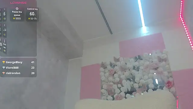 EmberLuna_ live-chat rom