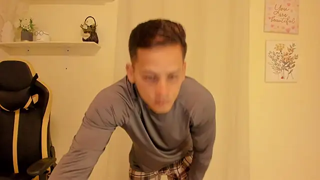 sexy_andres01 Show Webcam