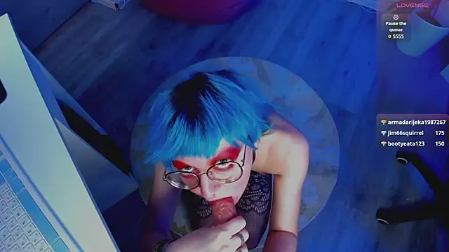 Živá chatovací místnost powderofgun