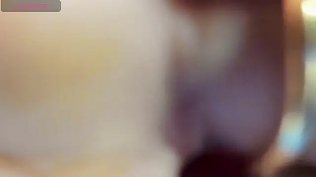 Lusty_Luaのライブチャットルーム