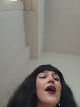 Živá chatovací místnost Mommynatrix