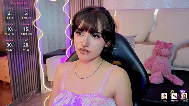 Živá chatovací místnost Cloee_tay1