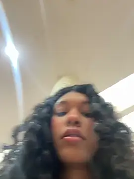 Sophiemoo_ Cameră chat live