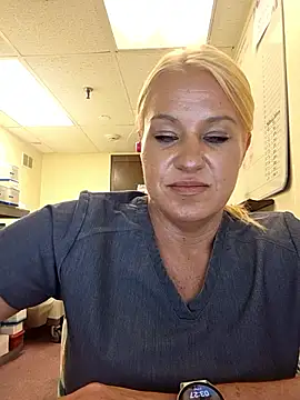 Sala de chat ao vivo de LadyB07