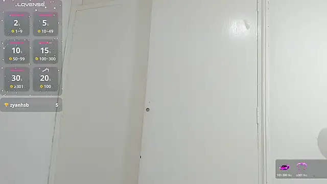 Nikol_Lopez_ Live Chatraum