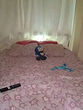 TinnaNoir Adlı Modelin Canlı Sohbet Odası