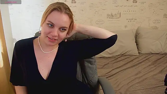 Glow_Margo Cameră chat live