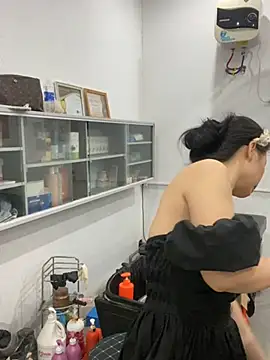 Ivy_Trix2 Live Chatrum