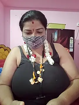 Živá chatovací místnost tamil_lathikaaa