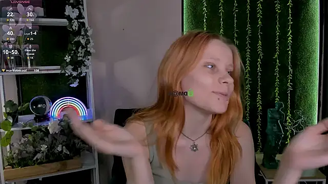 cassandra_nik Adlı Modelin Canlı Sohbet Odası
