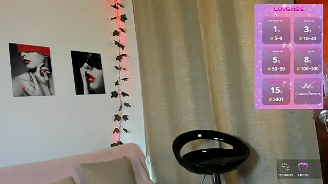 Rebeca_Marchettiのライブチャットルーム
