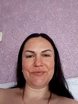 AmyLove471 Adlı Modelin Canlı Sohbet Odası