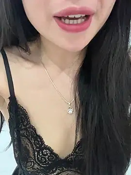 Lilyy_babyy Cameră chat live