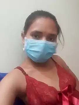 Ammulya_ Adlı Modelin Canlı Sohbet Odası