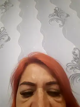 Belowa7364's Live Chat Room