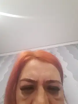 Sala de chat en directo de Belowa7364
