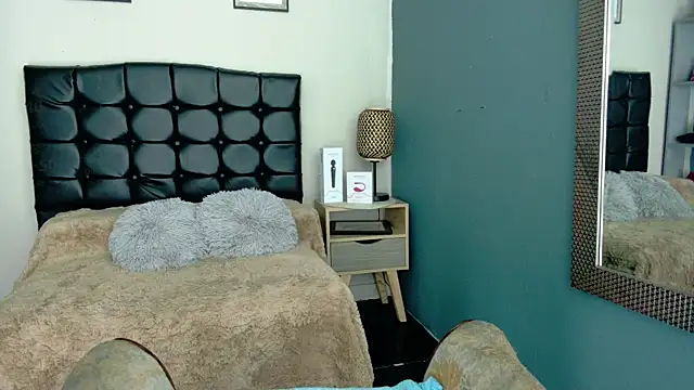 MaraSol Adlı Modelin Canlı Sohbet Odası