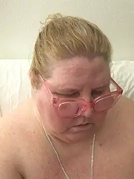TheMotherPearl – live sex-cam-show
