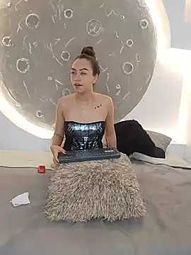 Chat soba uživo modela ritzabeth_daniel