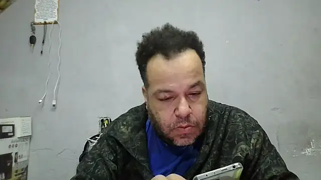 UrsoBissexualPauGrosso Live Chatrum