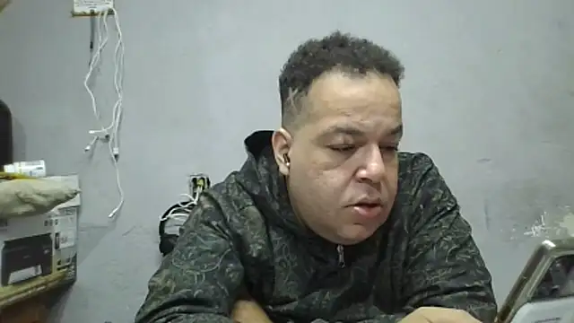 UrsoBissexualPauGrosso 실시간 채팅방