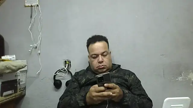 UrsoBissexualPauGrosso Live Chatraum