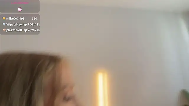 Chat ao vivo de Betty-0_0