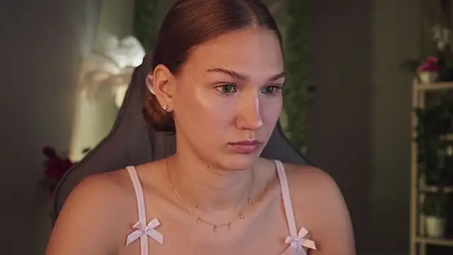 Sweet_Emilya Live chatroom