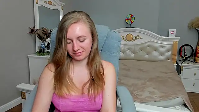 Marisha_Cute Live chatroom