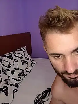 RaduuuxXx Videochat live