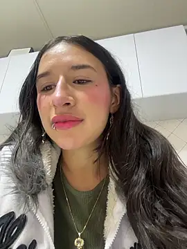 Živá chatovací místnost LilyRossi_