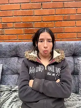 Živá chatovací místnost LilyRossi_