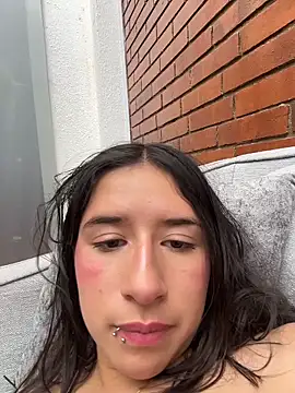 LilyRossi_ Adlı Modelin Canlı Sohbet Odası
